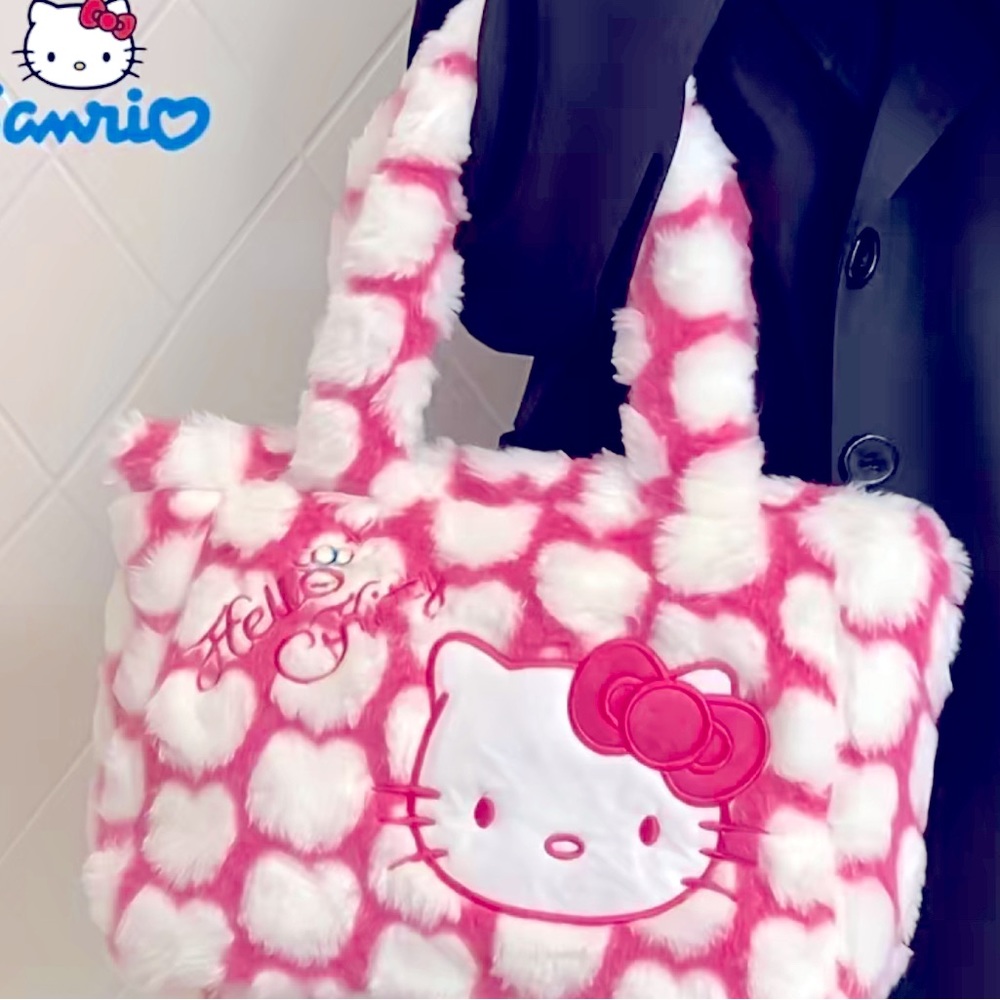 NWT - Sanrio Hello Kitty Pattern Shoulder Bag